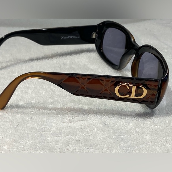 Vintage Christian Dior Tortoise Shell Sunglasses - Picture 5 of 12